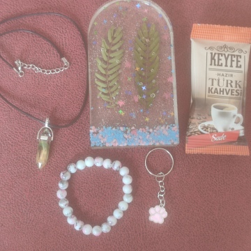 Biblo + Kolye + Anahtarlık + Kahve + Bileklik